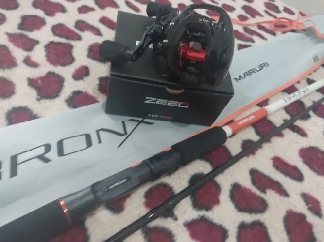 Conjunto Pesca Vara Maruri Bronx 2.40 30 60lb e Carretilha BLACK Destiny Zeeo Tudo Novo !