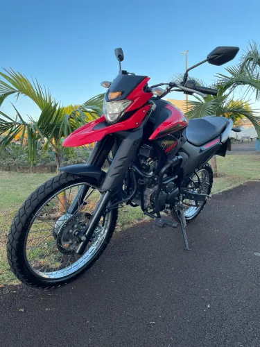 XTZ 250 LANDER 