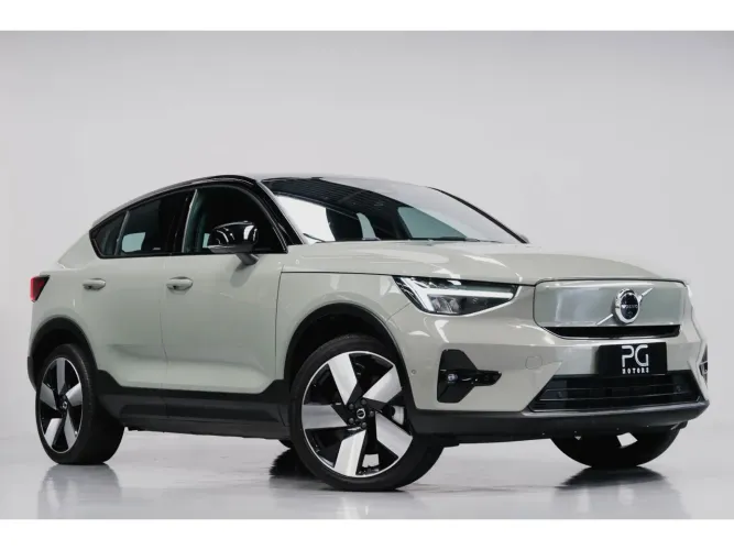 Volvo C40 Recharge Pure Eletric (elétrico) 2022