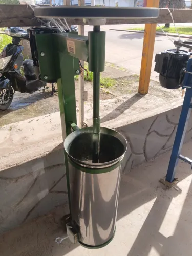 MÁQUINA 10 LITROS DOMÉSTICA DISPONÍVEL!