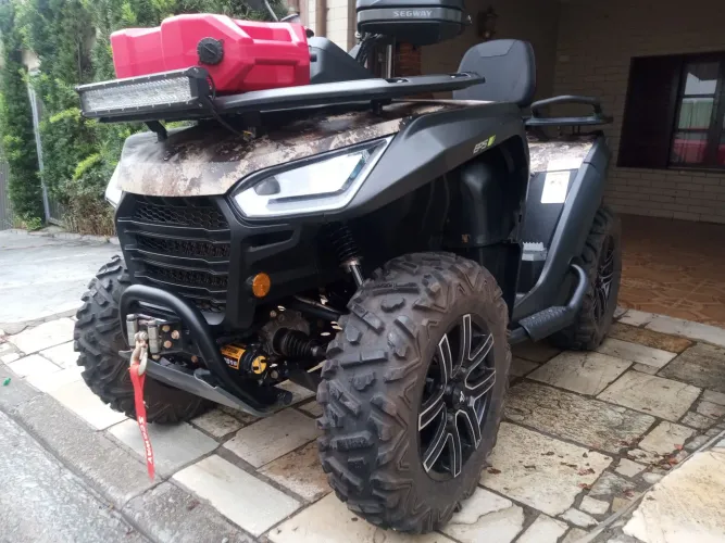 Quadriciclo Segway AT6 Premium  completo 