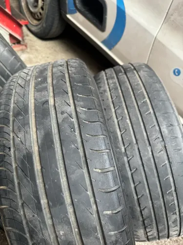Pneu 16