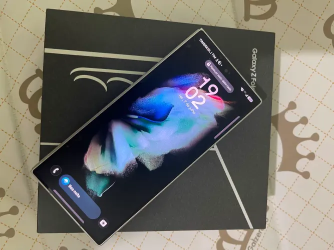 Celular Samsung Galaxy Z Fold 7 512 Gb Prata OPORTUNIDADE