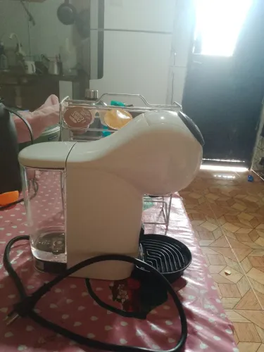 Cafeteira Dolce Gusto Nestlé