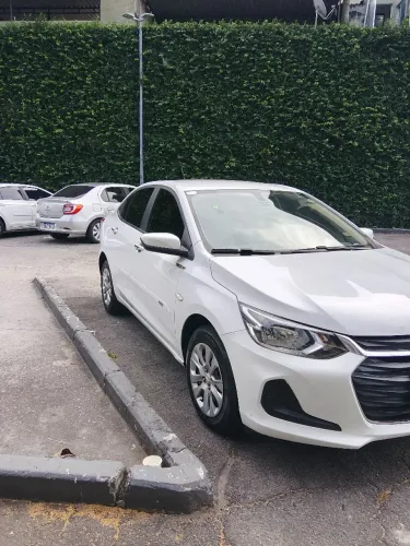 Chevrolet Onix Plus LT 1.0 12V Flex Mec. 4P 2020
