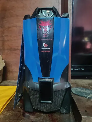 Vendo Original Gabinete Viper 2010 Super Conservado pra colecionador