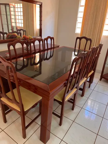 Mesa de jantar 8 lugares