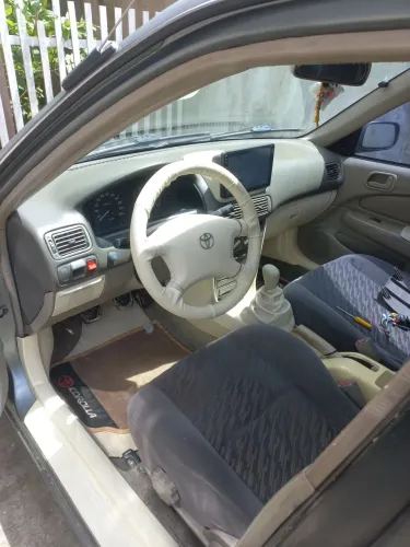 Corolla 2002