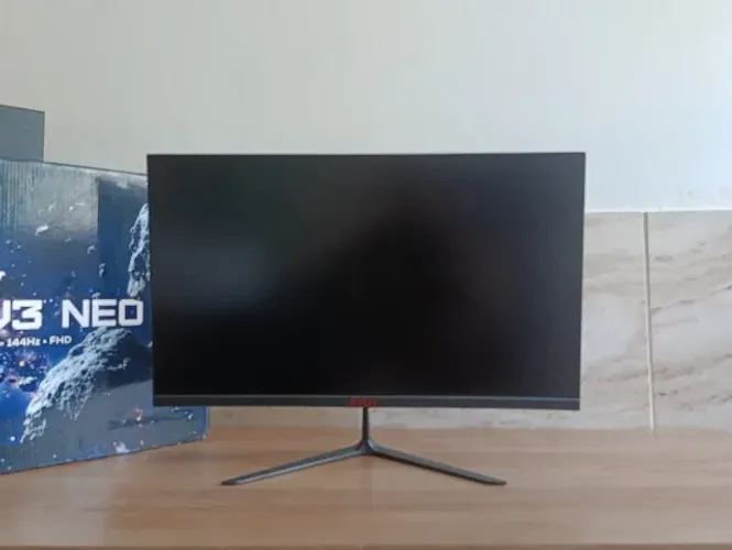 Monitor 24P | IPS | 144hz | NOVO