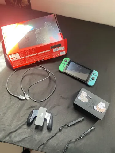 Nintendo Switch Completo - Ótimo Estado