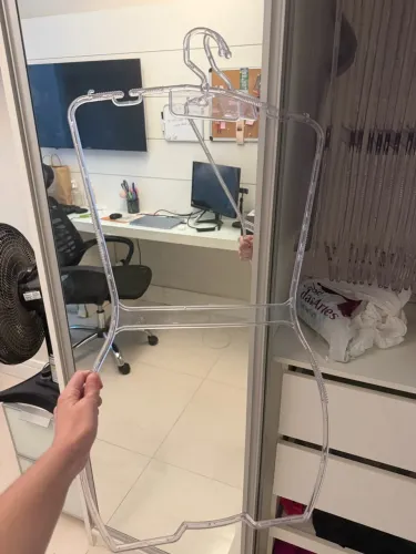 Doo cabides para biquínis