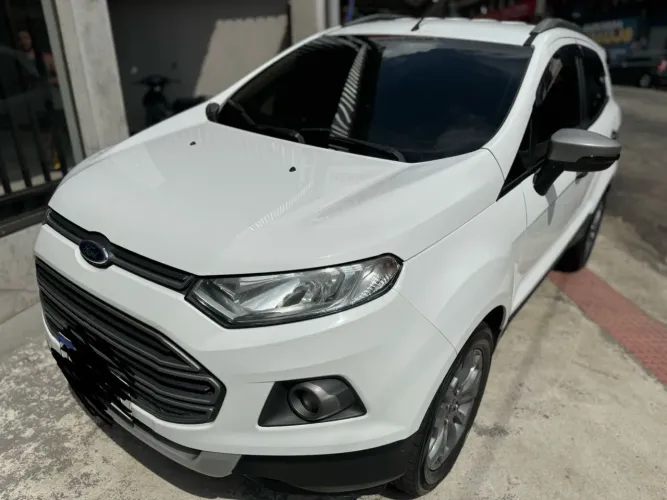 Ford Ecosport Freestyle 1.6 16V Flex 5P 2013