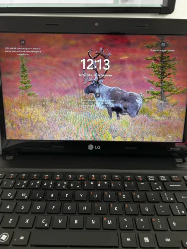 Notebook LGS425 usado