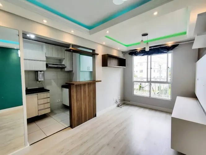 Apartamento com 2 quartos para alugar por R$ 2300.00, 45.00 m2 - CAPAO RASO - CURITIBA/PR