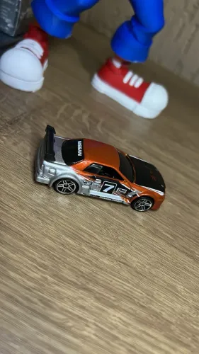 Hot Wheels Nissan Skyline GT-R R32