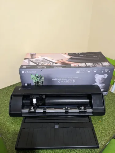 Máquina de corte cameo 5
