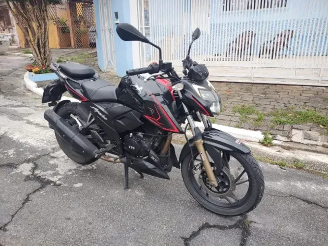 DAFRA APACHE RTR 200 2023