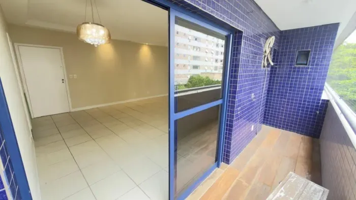 Apartamento com 3 suítes, 2 vagas de garagem à venda na Ponta da Praia em Santos
