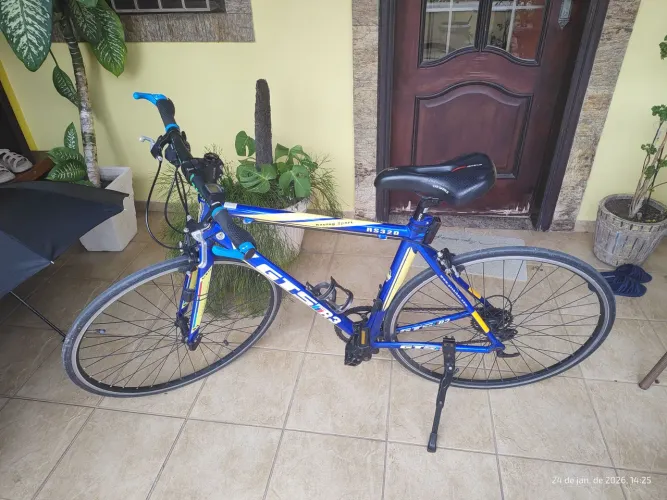 Bike speed gts r3 híbrida. Linda. Super nova