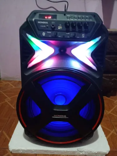 Caixa de Som Amplificada Mondial 400 watts  bivolt 