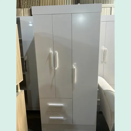 Guarda roupa de solteiro - entrego hoje