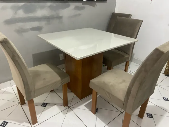 Mesa 4 lugares tampo de vidro super nova 