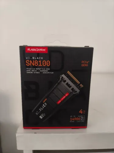 (Novo Lacrado) SSD NVME Gen5 4TB 14900MBs WD Black SN8100 Dissipador 10 anos garantia