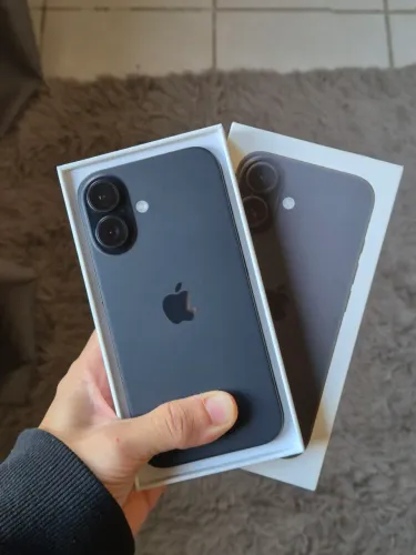 iPhone 16 Preto