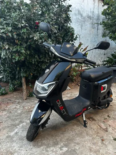 Scooter / Moto Elétrica Autopropelido