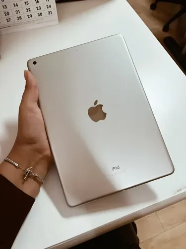 iPad 9 64g ( Sem caixa)