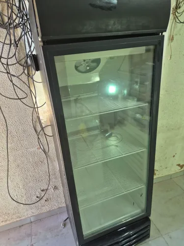 Freezer expositor vertical