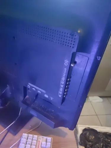Televisão CCE
