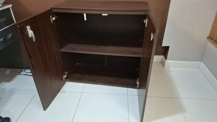 Balcão / Armário Baixo de Escritório 2 Portas - Amadeirado