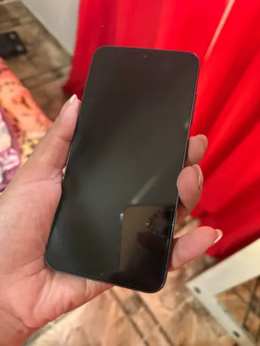 Samsung 512 gigas semi novo, vai negociável