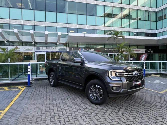 Ford Ranger XLT 3.0 V6 4X4 CD TB Die. Aut. 2025