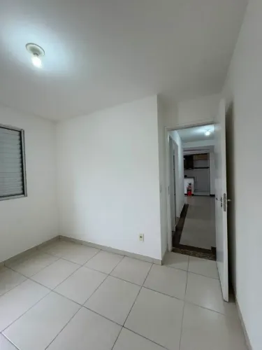 Apartamento Locação - *Condomínio Santa Catarina*