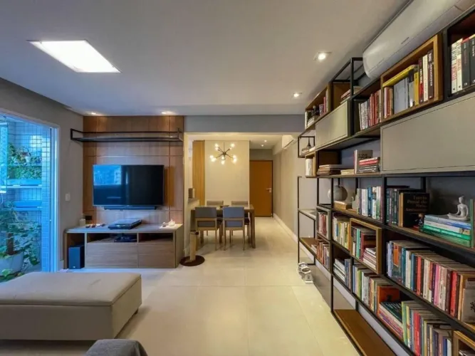 Apartamento com 2 dormitórios à venda, 82 m² por R$ 1.070.000,00 - Gonzaga - Santos/SP