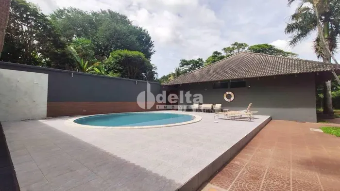 Chácara Residencial disponível para Venda no bairro Copacabana em Uberlândia-MG