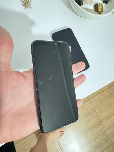 iPhone 13 128GB e IPhone 11 64Gb  - Imperdível para sair logo