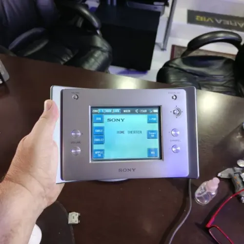 Controle remoto universal sony RM-TP100