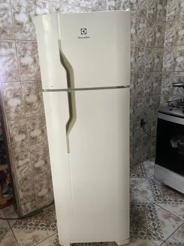 Geladeira Eletrolux
