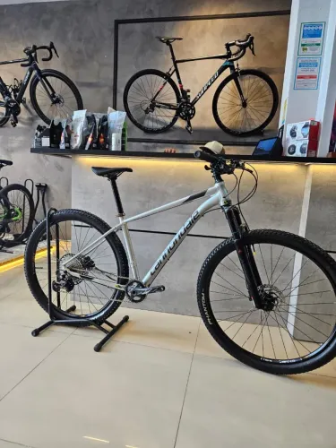 Cannondale trail six