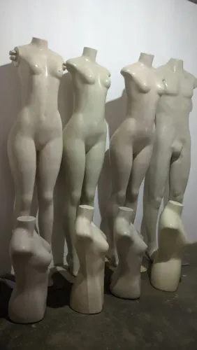 Manequins para Loja (Inteiros e Bustos) - Femininos e Masculino / LEIA A DESCRIÇÃO
