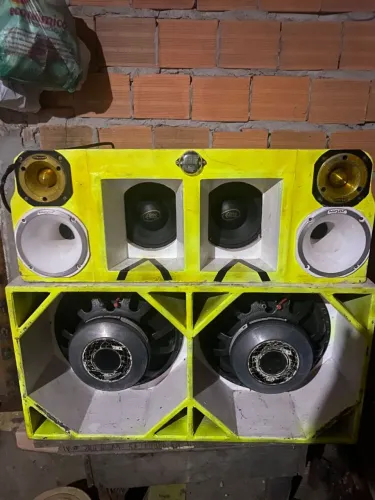 Som automotivo pressão só peça de primeira 