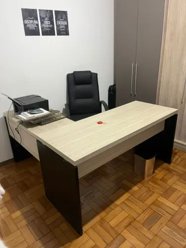 Escrivaninha mesa de escritório 