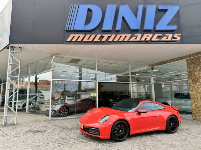 Porsche 911 Carrera 3.0 24V H6 PDK 2021