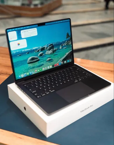 MacBook Pro M5 1TB 16 Ram NOVO