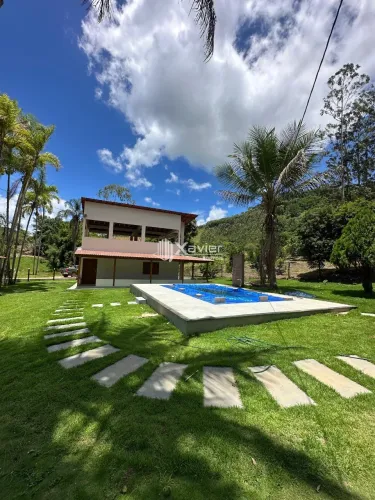 Chácara Escriturada 10.000 m² em Melgacinho, Domingos Martins, com Piscina Aquecida