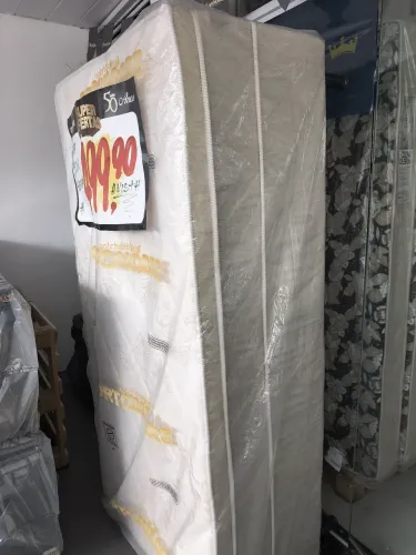 Cama box solteirão