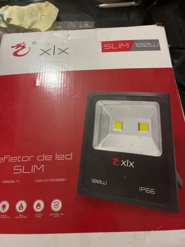 Refletor Led Slim XLX 100w área externa